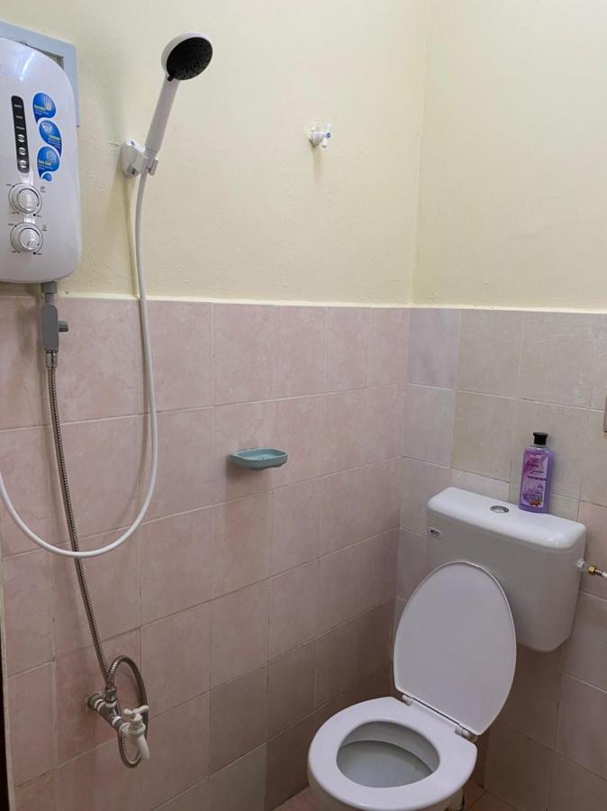 Homestay Sri Jasmine カジャン エクステリア 写真